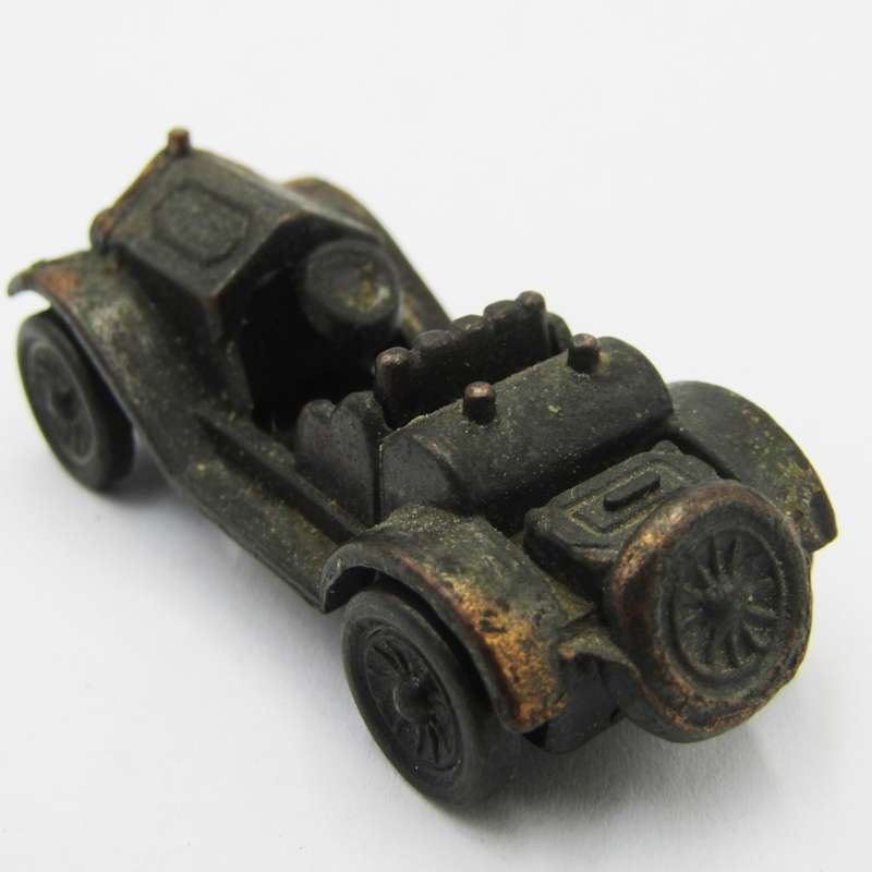 Hong Kong 1913 Stutz toy car key holder - no ring