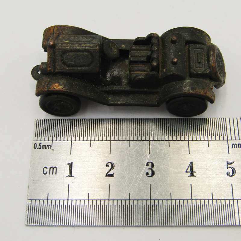 Hong Kong 1913 Stutz toy car key holder - no ring