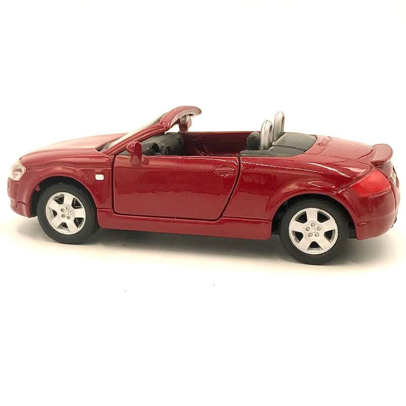 Maisto  Audi TT Roadster die-cast model car- scale 1/36