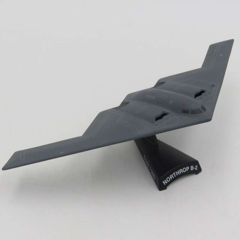 Northrop B-2 die-cast model plane - scale 1/280 - Stand pin broken