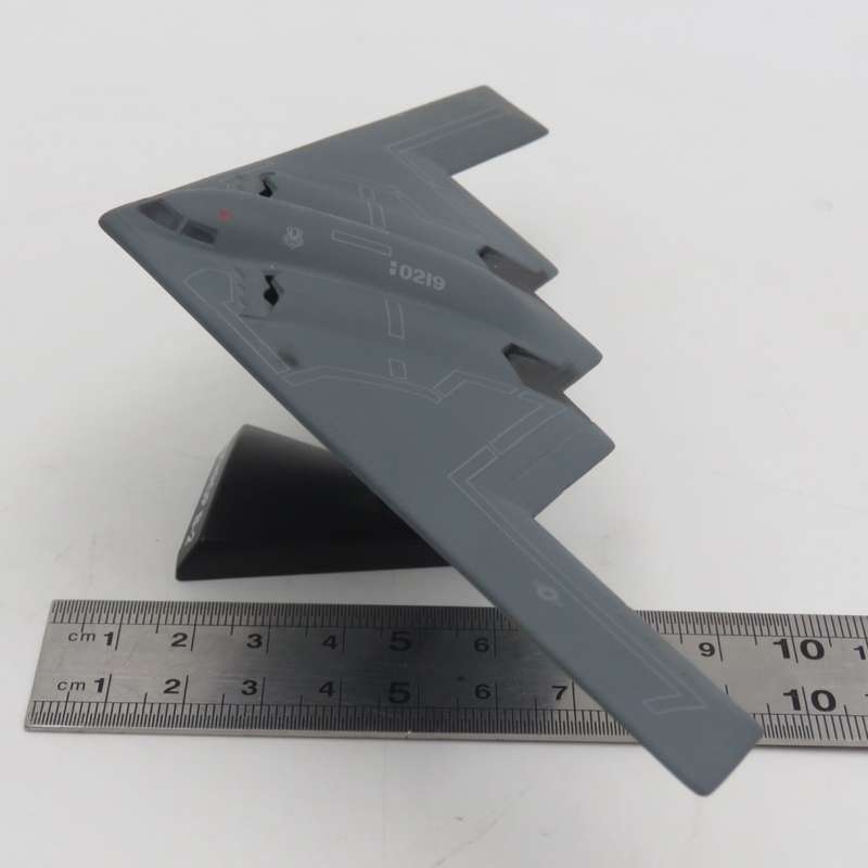 Northrop B-2 die-cast model plane - scale 1/280 - Stand pin broken