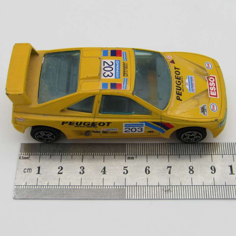 Bburago Peugeot 405 die-cast racing model car - scale 1/43