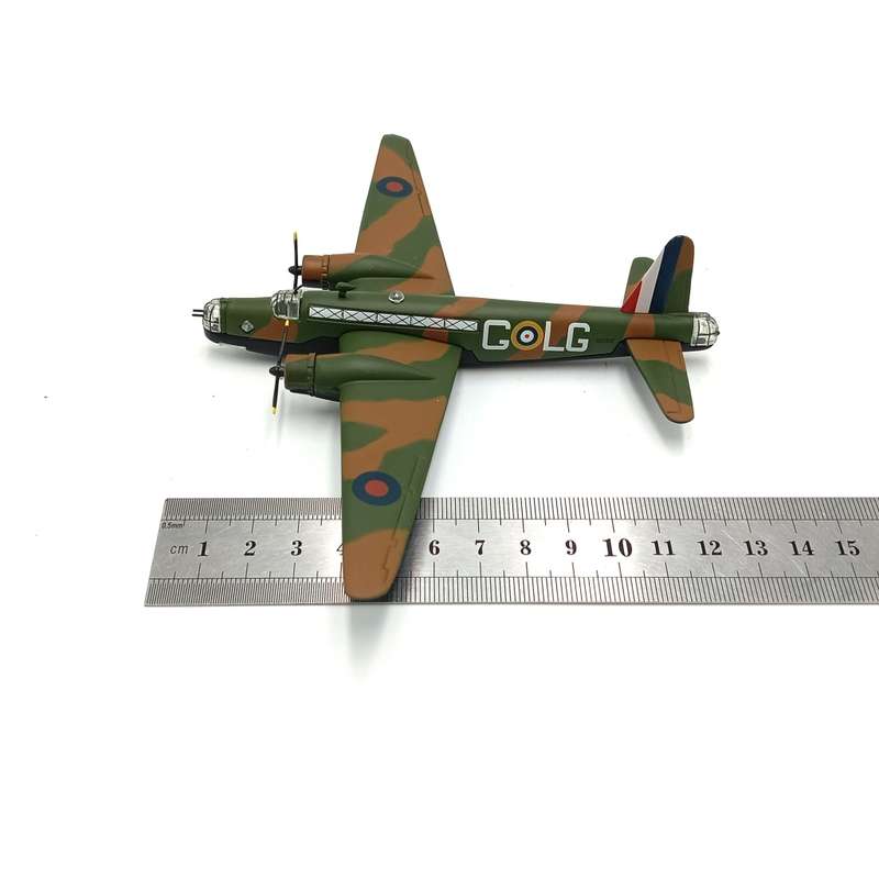 Atlas Vickers Wellington die-cast model plane in box - no stand - scale 1/144