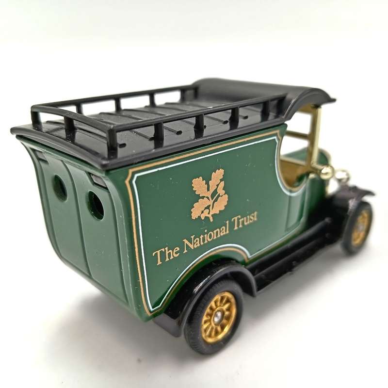 Lledo Bull nose morris van - The National Trust in box