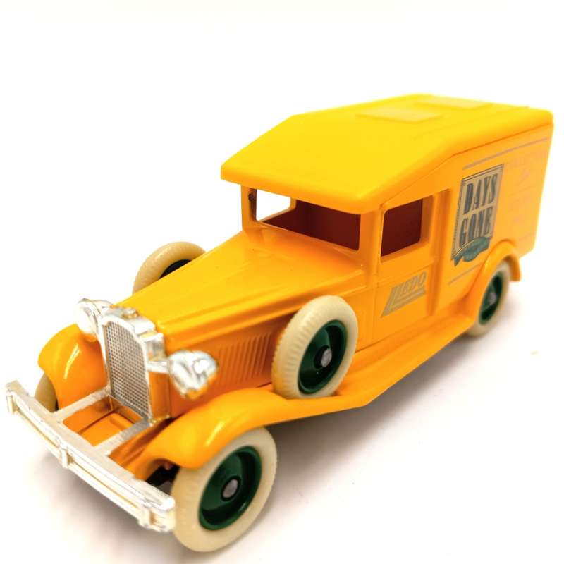 Lledo Days Gone 1936 Packard collectors club in box