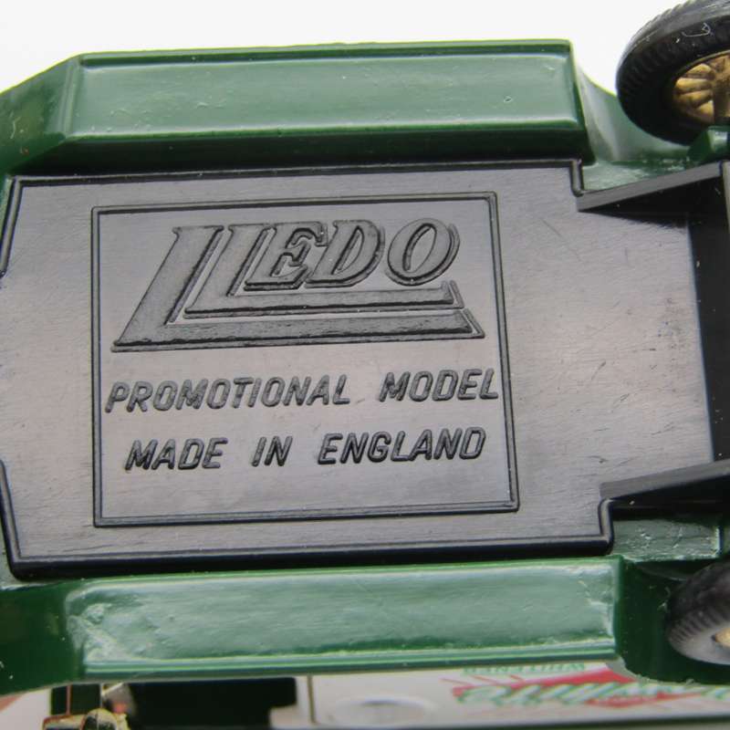 Lledo Model T Ford Glo - White Nylon Whitener in box