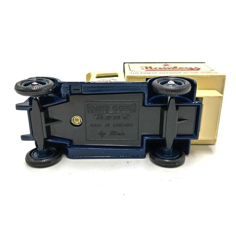 Lledo 1928 Chevrolet Box van for Hamleys - die-cast model in box