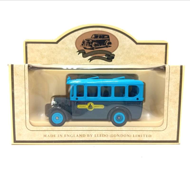 Lledo Dennis coach - Walsall Corporation advertising model car in box
