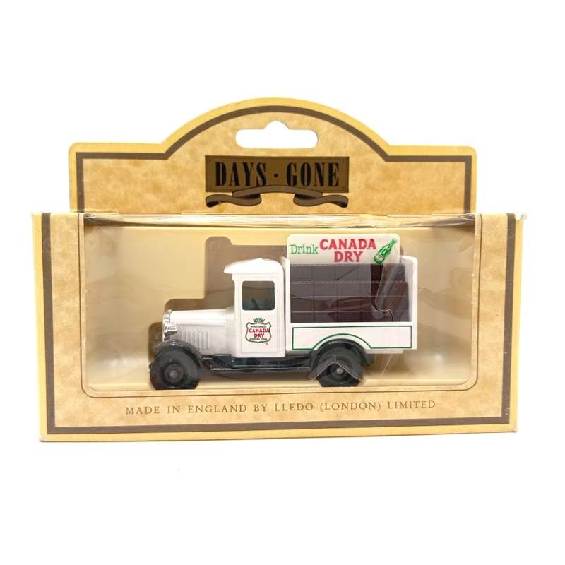 Lledo chevrolet Canada Dry bottle delivery van model car in box