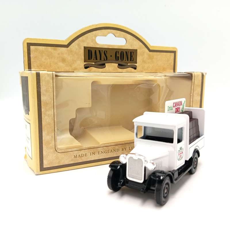 Lledo chevrolet Canada Dry bottle delivery van model car in box
