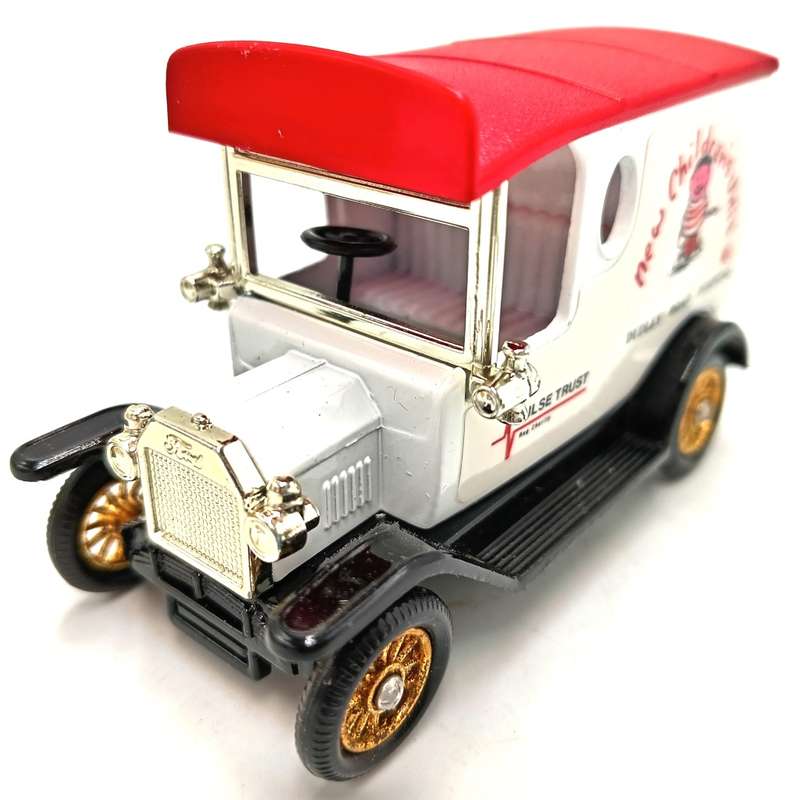 Lledo Ford Model T Dudley Road Hospital delivery van in box