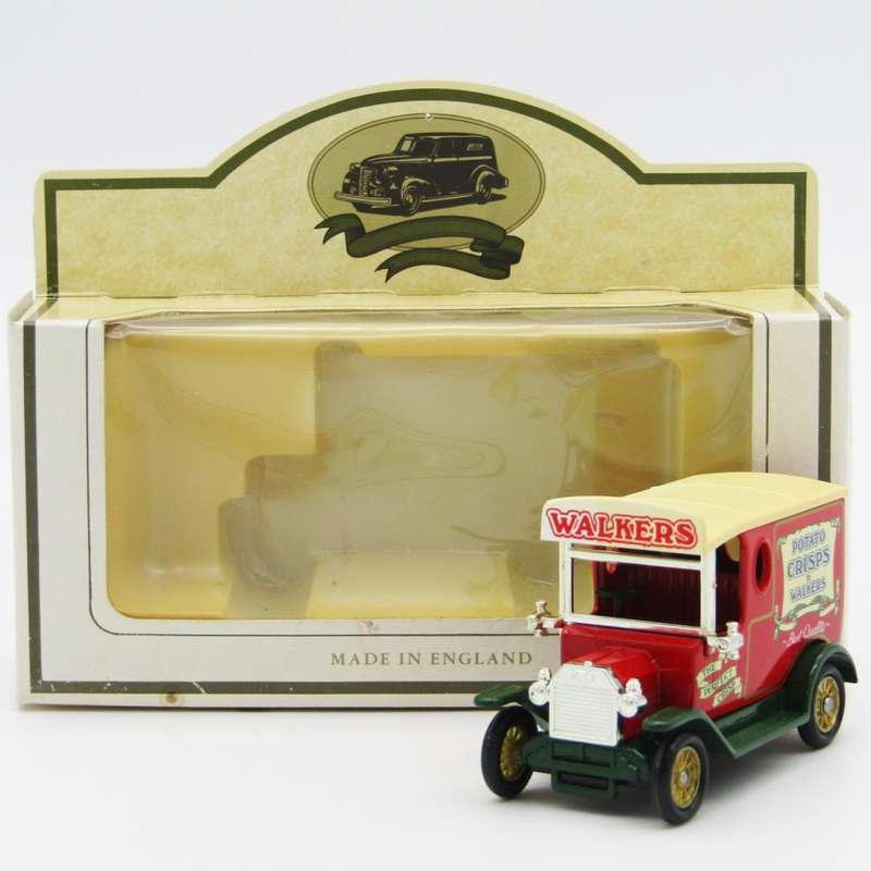 Lledo Ford Model T Patato Crisps Walkers delivery van in box