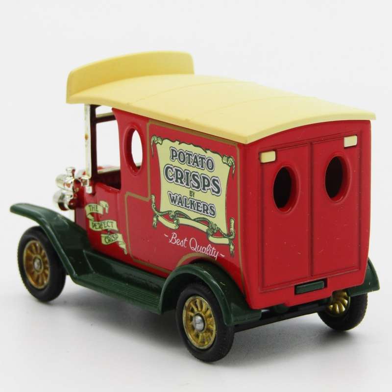 Lledo Ford Model T Patato Crisps Walkers delivery van in box