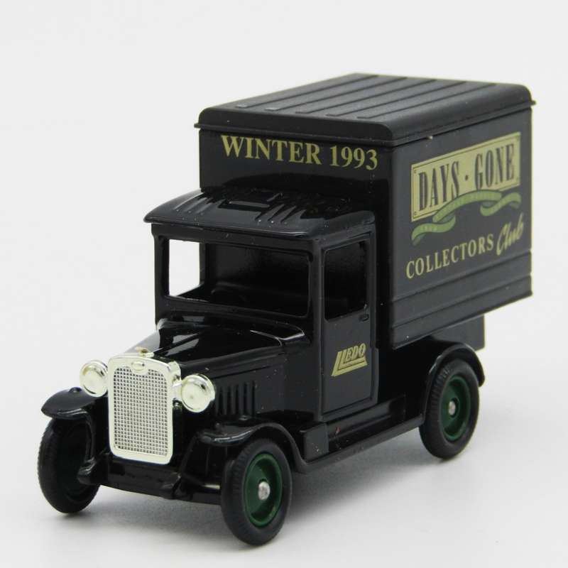 Lledo Chevrolet van 1993 collectors club model car in box