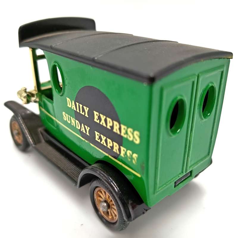 Lledo Ford model T The Northern Daily delivery van in box