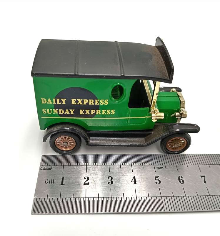 Lledo Ford model T The Northern Daily delivery van in box