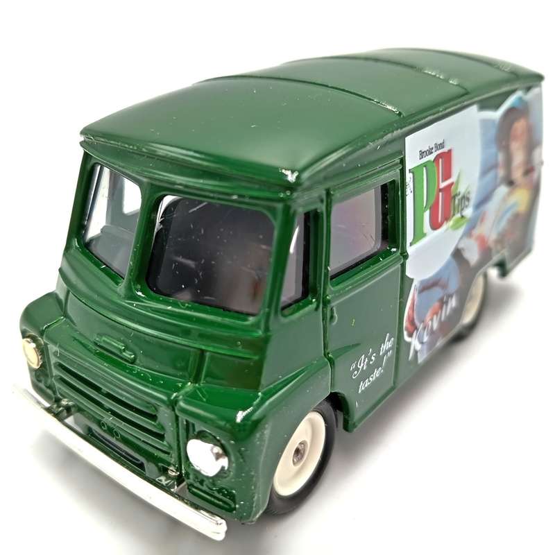 Lledo 1959 Morris LD 150 PG Tipps Kevin delivery van model car in box