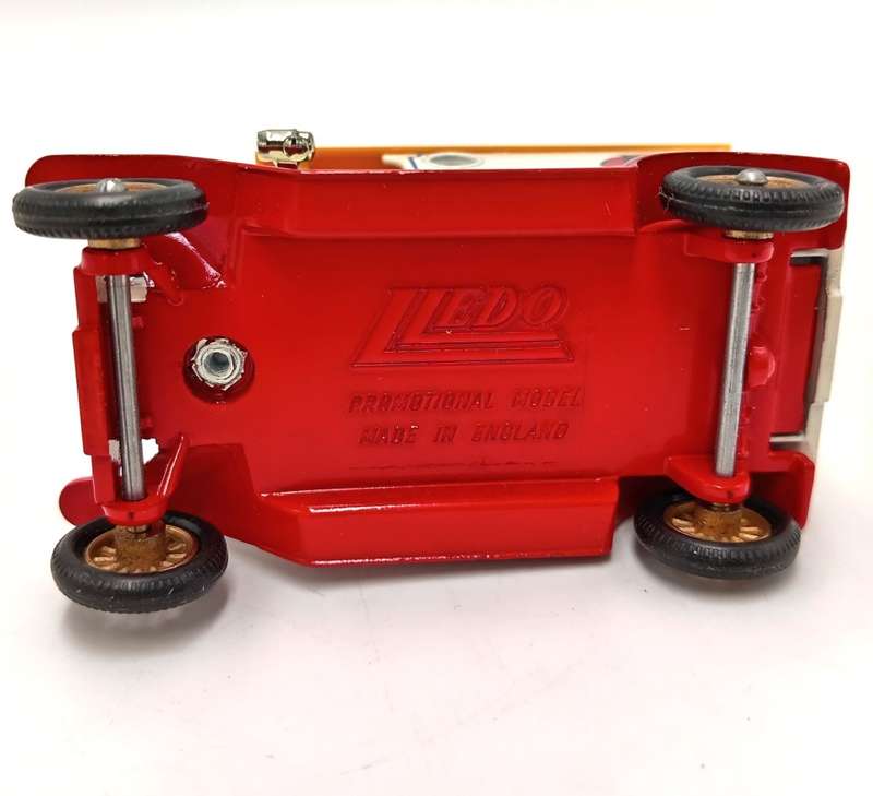 Lledo Ford model T Legal and general delivery van in box