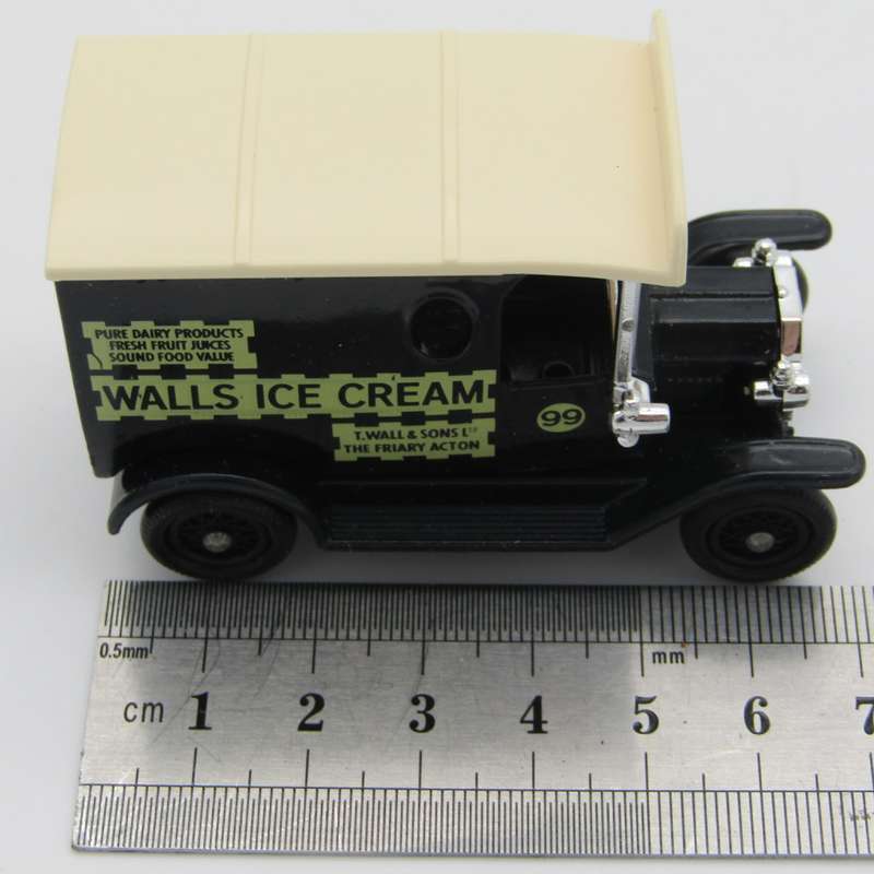 Lledo Ford Model T Walls Ice Cream delivery van model car in box