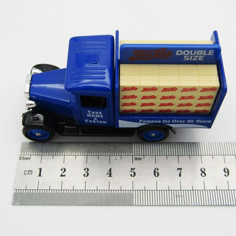 Lledo 1934 Chevrolet Delivery van for Pepsi-Cola die-cast model in box