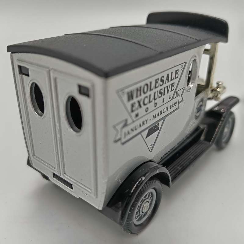 Lledo Ford model T advertisement van - ``wholesale exclusive model ` - in box