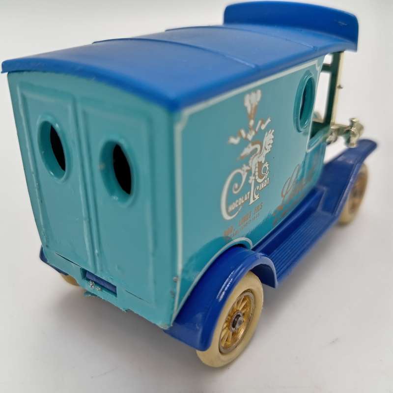 Lledo Ford model T advertisement die-cast van - Lindt - in box