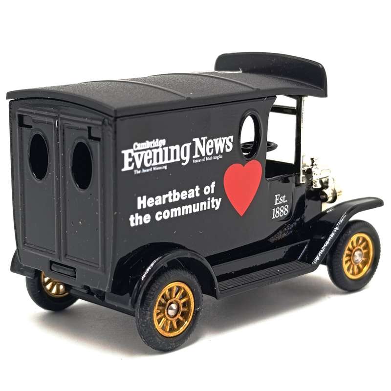 Lledo Ford Model T Cambridge Evening News delivery van model car in box