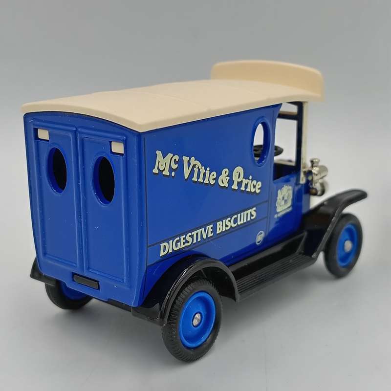 Lledo Ford Motel T Mc. Vitie and Price delivery van model car in box