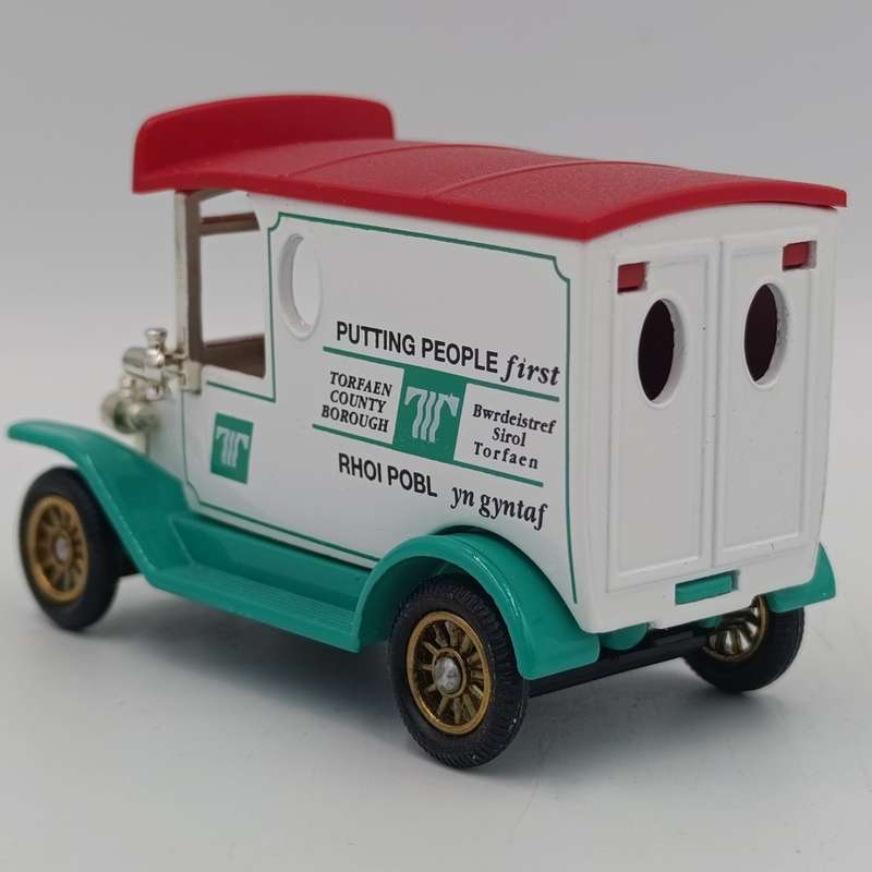 Lledo Ford Model T Torfaen country Borough delivery van in box