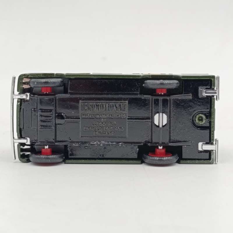 Lledo 1959 Morris LD 150 Piggot family butchers delivery van model car in box