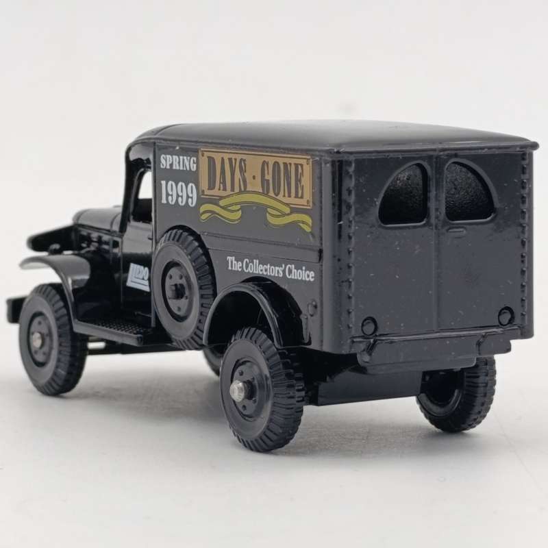 Lledo 4x4 Dodge Club Spring 1999 die-cast model car in box