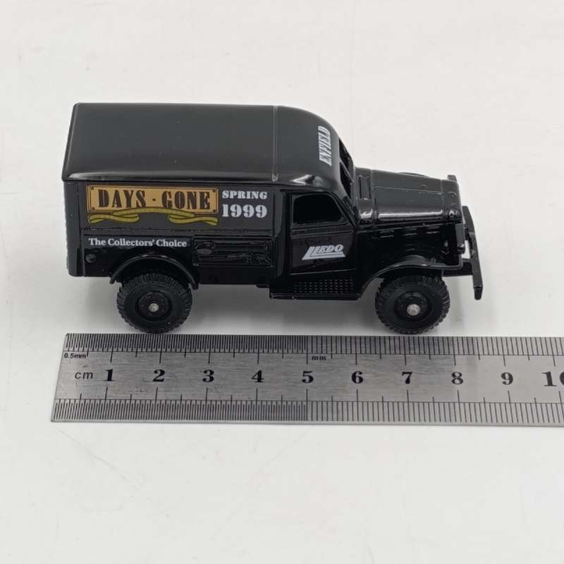 Lledo 4x4 Dodge Club Spring 1999 die-cast model car in box