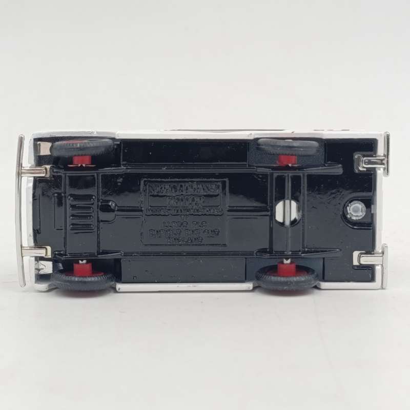 Lledo 1959 Morris LD 150 Pepsi-Cola delivery van model car in box