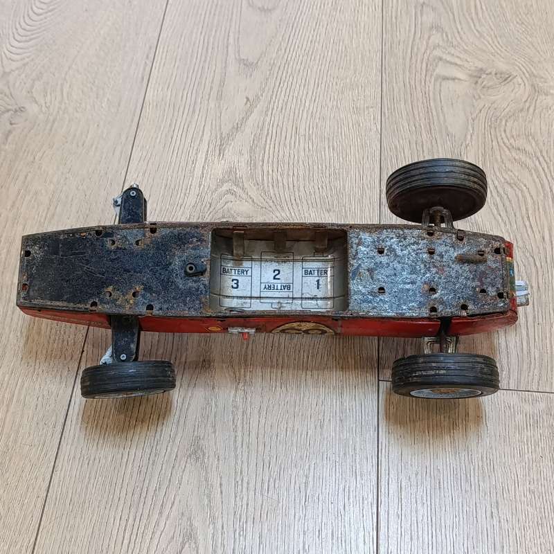 Vintage Tin Alate Lotus Ford battery operated racing car - 1 wheel missing - working