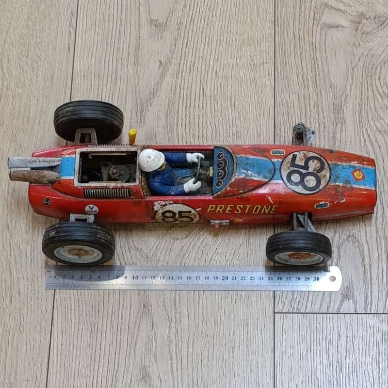 Vintage Tin Alate Lotus Ford battery operated racing car - 1 wheel missing - working