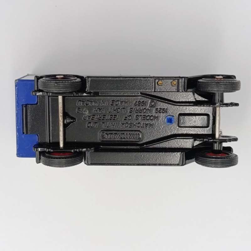 Matchbox 1929 Morris Light Van - Brasso metal polish advertising - models of Yesteryear