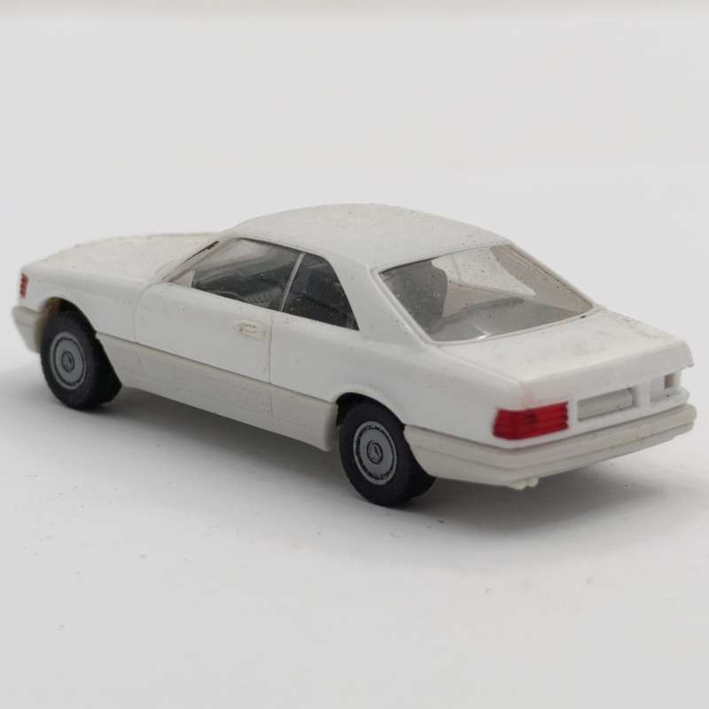 Herpa Mercedes-Benz 560 SEC HO scale model car