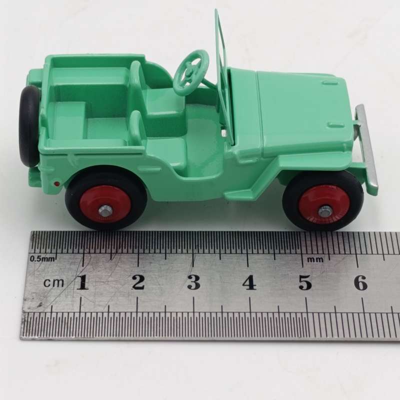 DeAgostini Dinky Toys Jeep die-cast model car in box