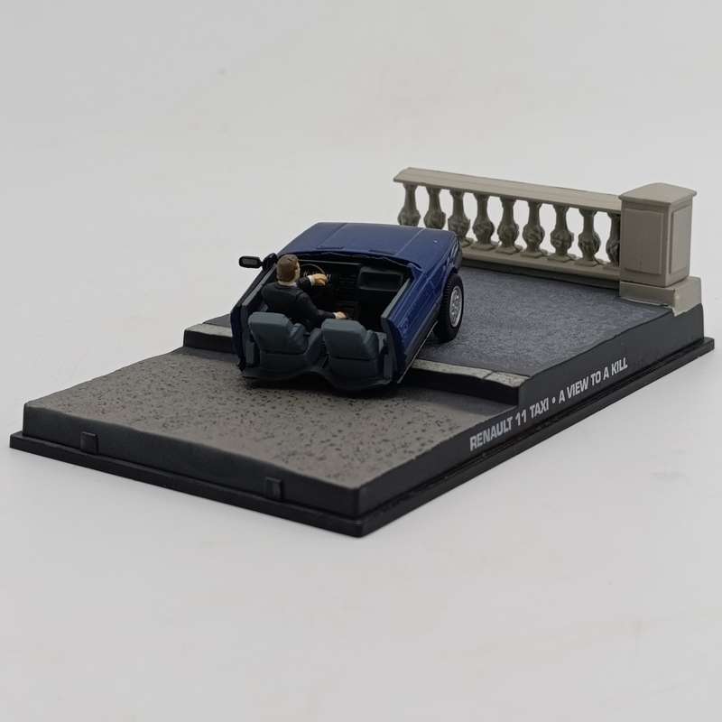 James Bond 007 Renault II Taxi die-cast model car - a view to a kill