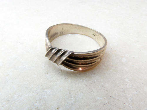 Unique design silver ring