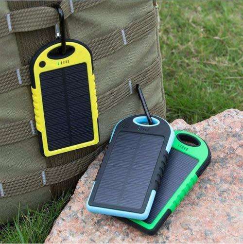 Solar Charger, Solar Power Bank 10000mAh, Solar Battery Charger