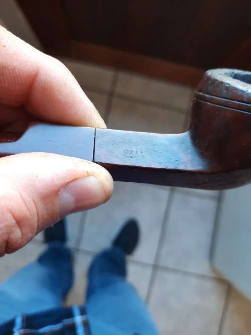 2x vintage smoking pipes