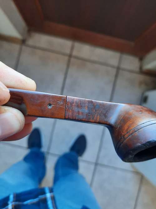 2x vintage smoking pipes