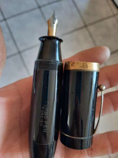 vintage ink pen and original box