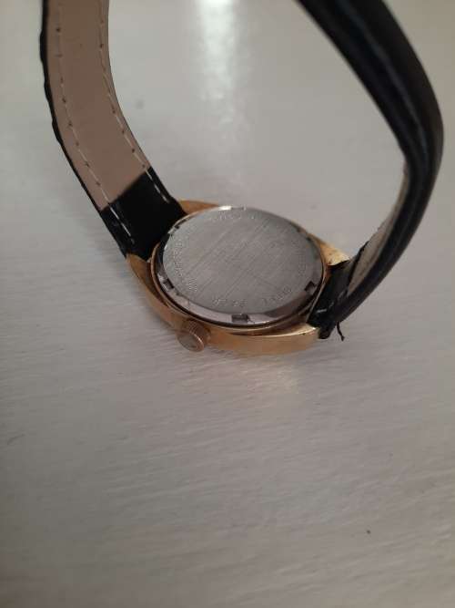 Vintage ladies rotary wind up watch