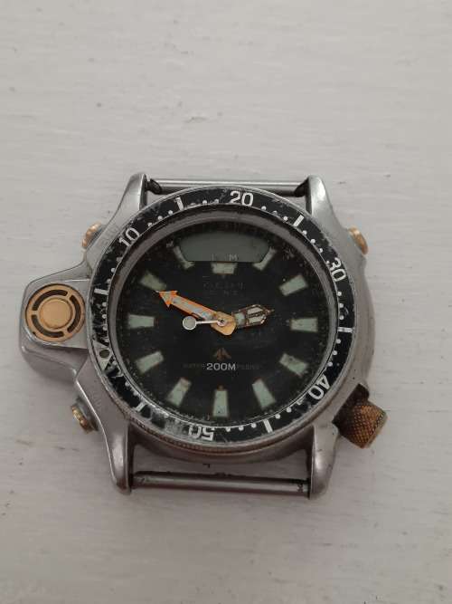 2 old mens watches