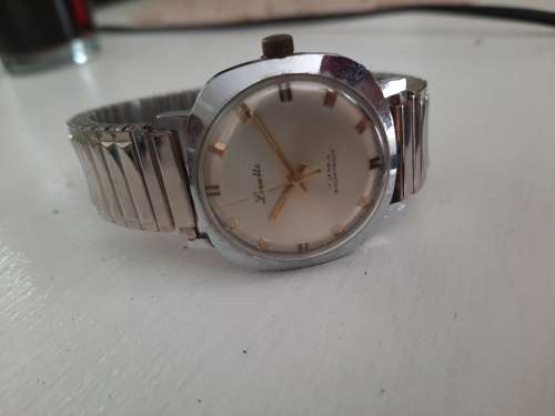 2x old watches working