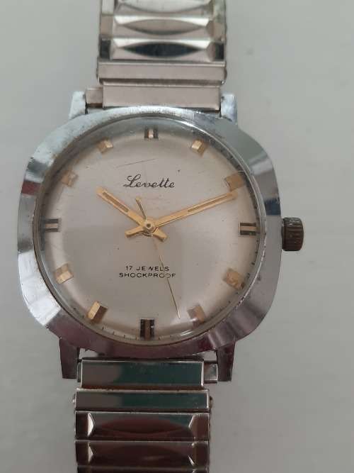2x old watches working