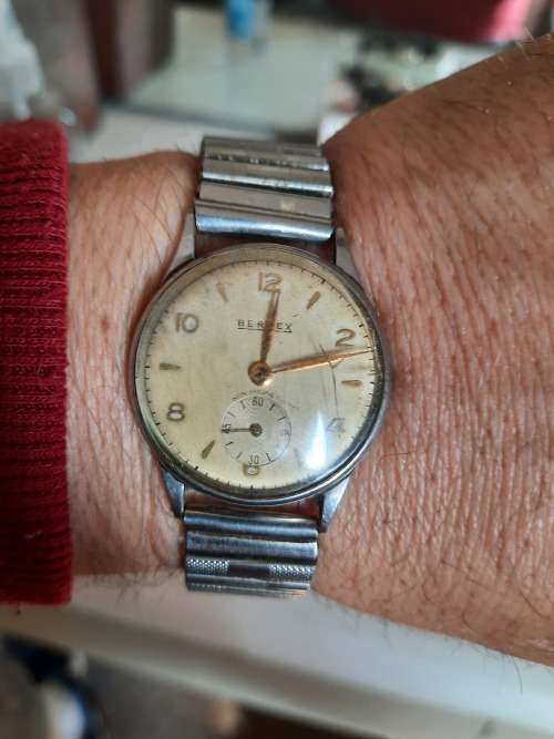 Vintage men's bernex watch