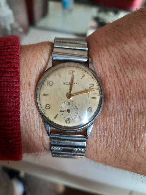 Vintage men's bernex watch